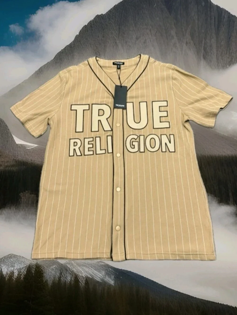 TRUE RELIGION: MEN'S LOGO BASEBALL JERSEY: BEIGE: SIZE: MEDIUM: BRAND NEW